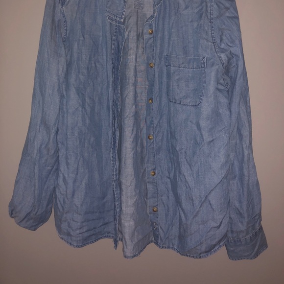 American eagle denim button up - Picture 2 of 4